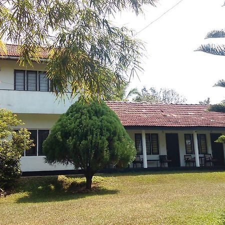 4 Seasons Guesthouse Hikkaduwa Kültér fotó