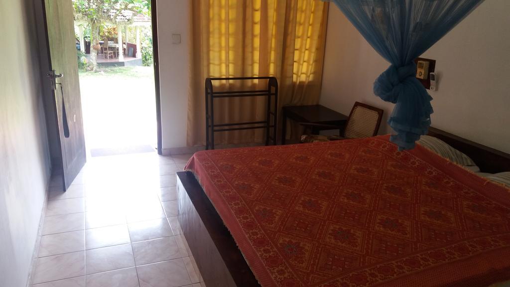 4 Seasons Guesthouse Hikkaduwa Kültér fotó