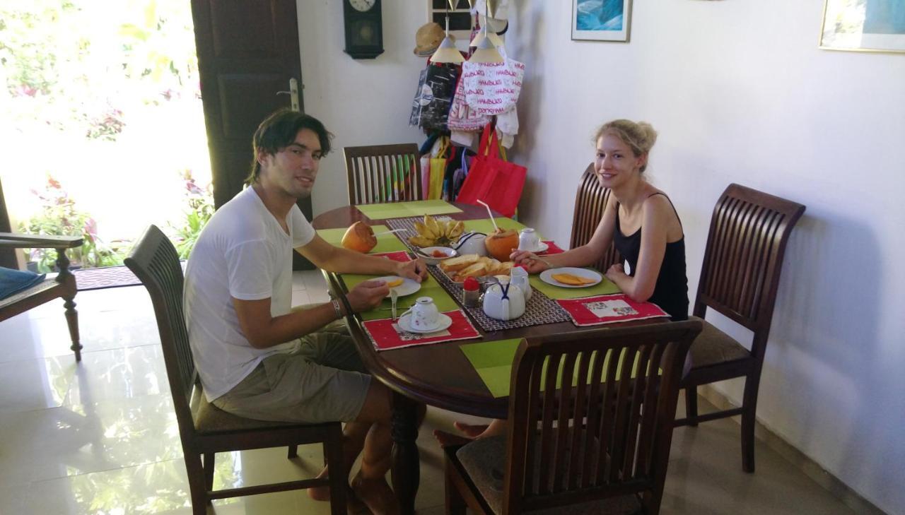 4 Seasons Guesthouse Hikkaduwa Kültér fotó